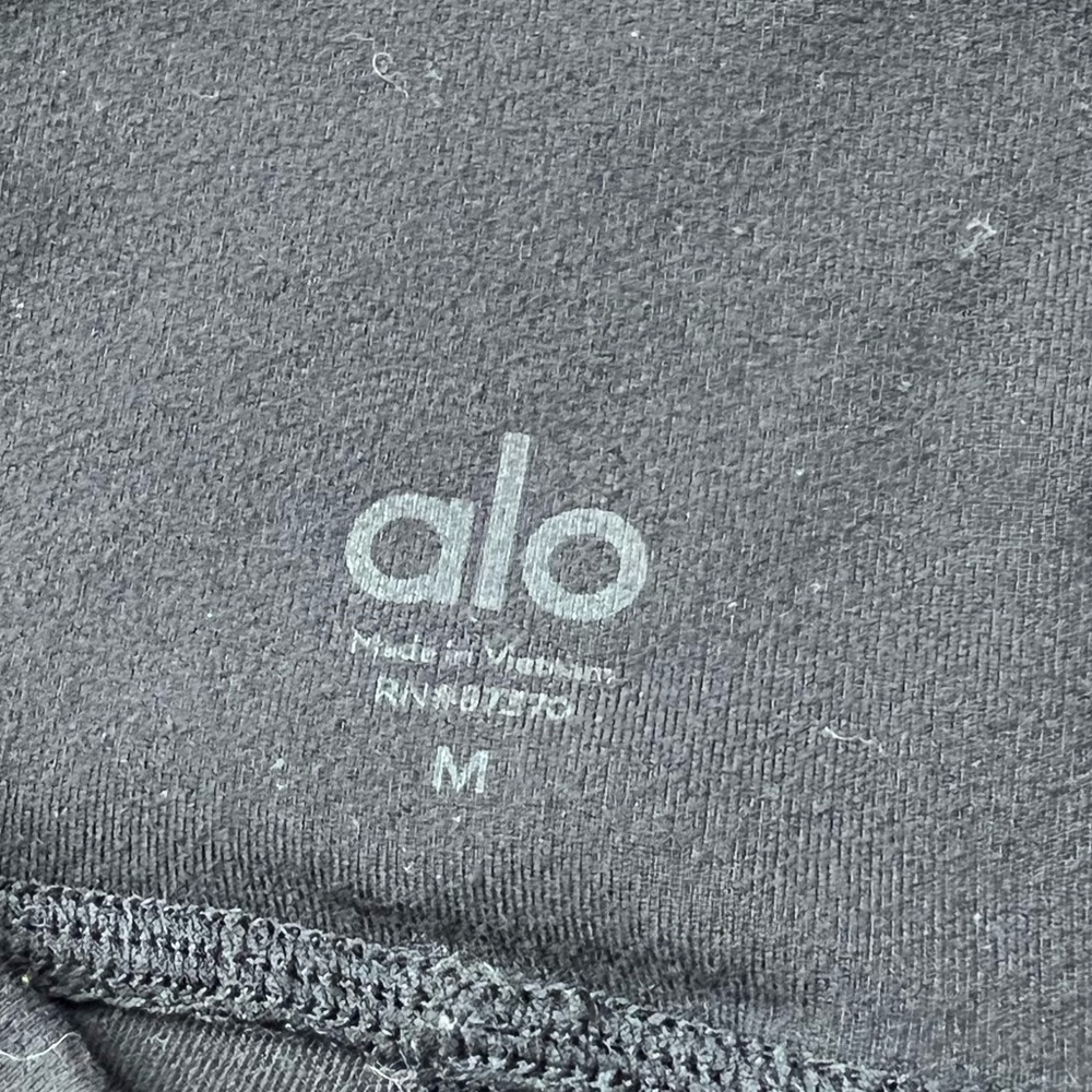 Alo leggings - Picture 2 of 4